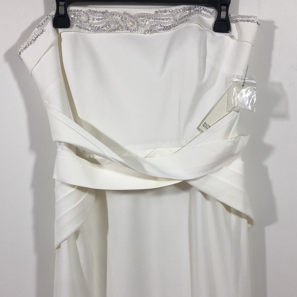 🆕Badgley Mischka>Ivory beaded wedding gown NWT